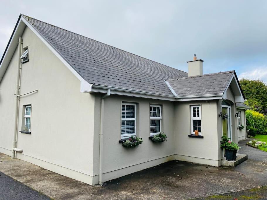 Quay Lane Studio Apartment Ballina  Εξωτερικό φωτογραφία